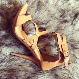 Light brown heels